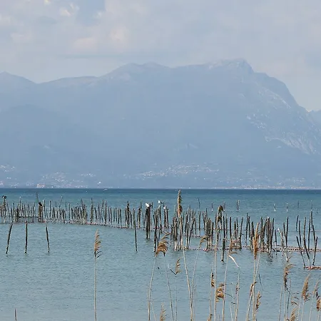 Aurora Lägenhet Sirmione